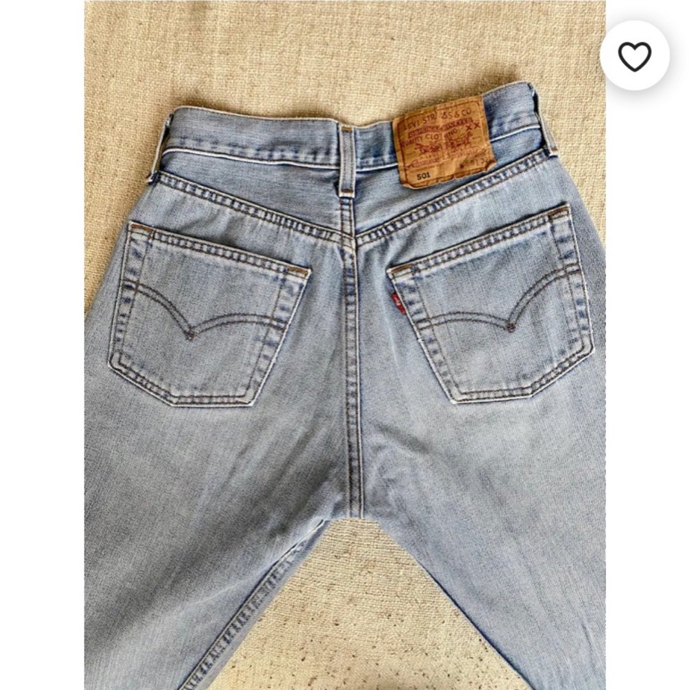 Vintage Levi’s 501 90s Ultra Blue Wash - Picture 3 of 9